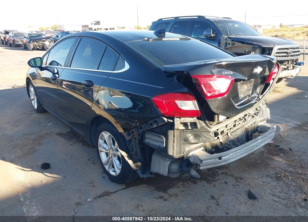 2019 CHEVROLET CRUZE LT VIN: 1G1BE5SMXK7116865