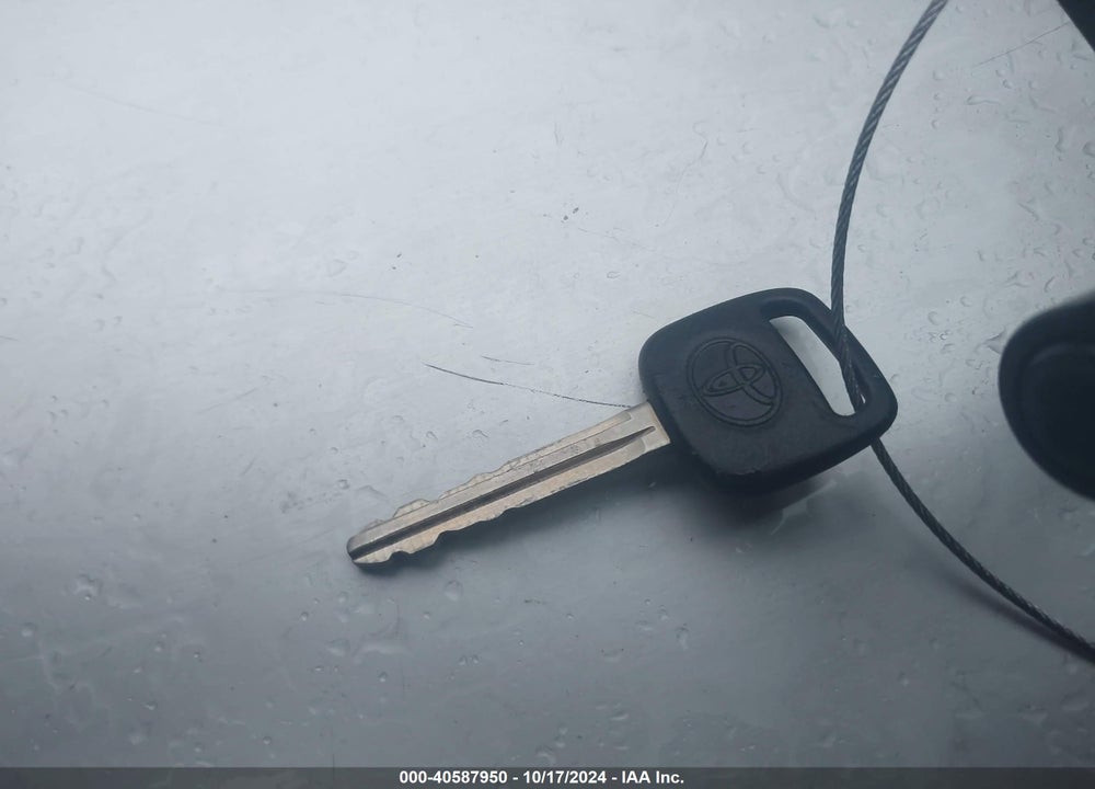 1996 TOYOTA COROLLA VIN: 1NXBA02E4TZ501061