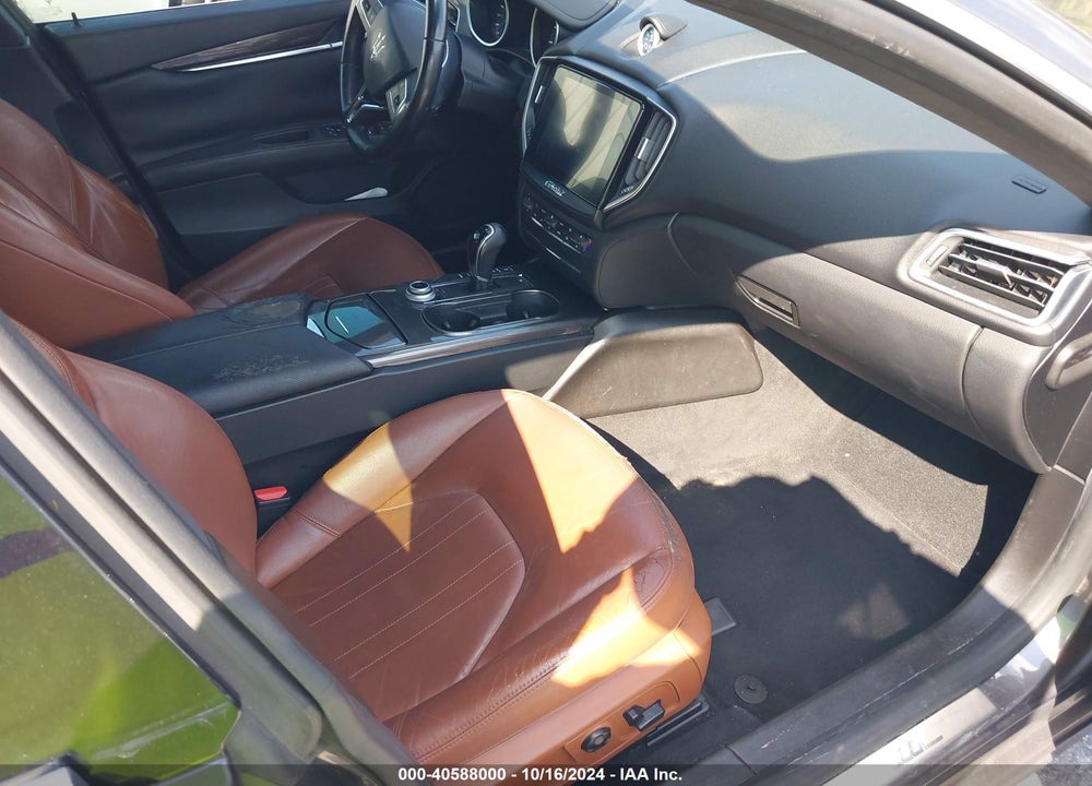 2017 MASERATI GHIBLI VIN: ZAM57XSA8H1240950