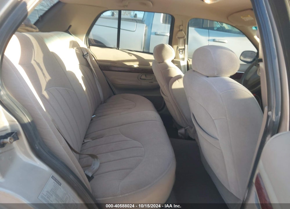 2000 MERCURY GRAND MARQUIS GS VIN: 2MEFM74W4YX607908