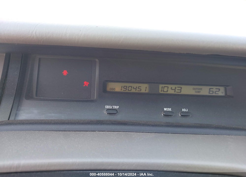 2003 TOYOTA AVALON XL VIN: 4T1BF28B43U280779