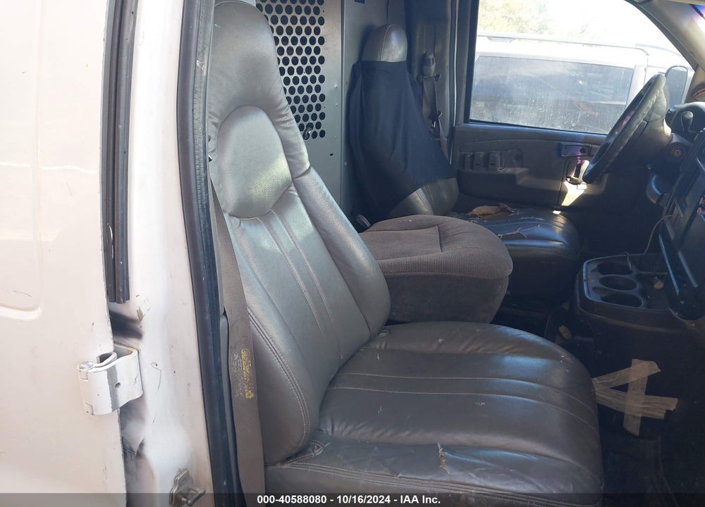 2006 CHEVROLET EXPRESS WORK VAN VIN: 1GCGG25VX61268762