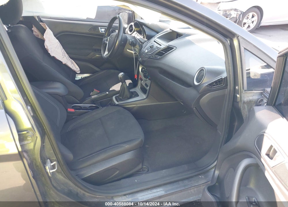 2015 FORD FIESTA SE VIN: 3FADP4BE5FM146242