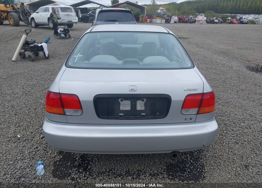 1998 HONDA CIVIC LX VIN: JHMEJ6670WS011733