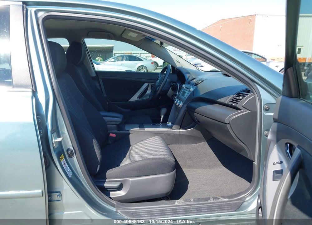 2009 TOYOTA CAMRY SE V6 VIN: 4T1BK46K19U582792