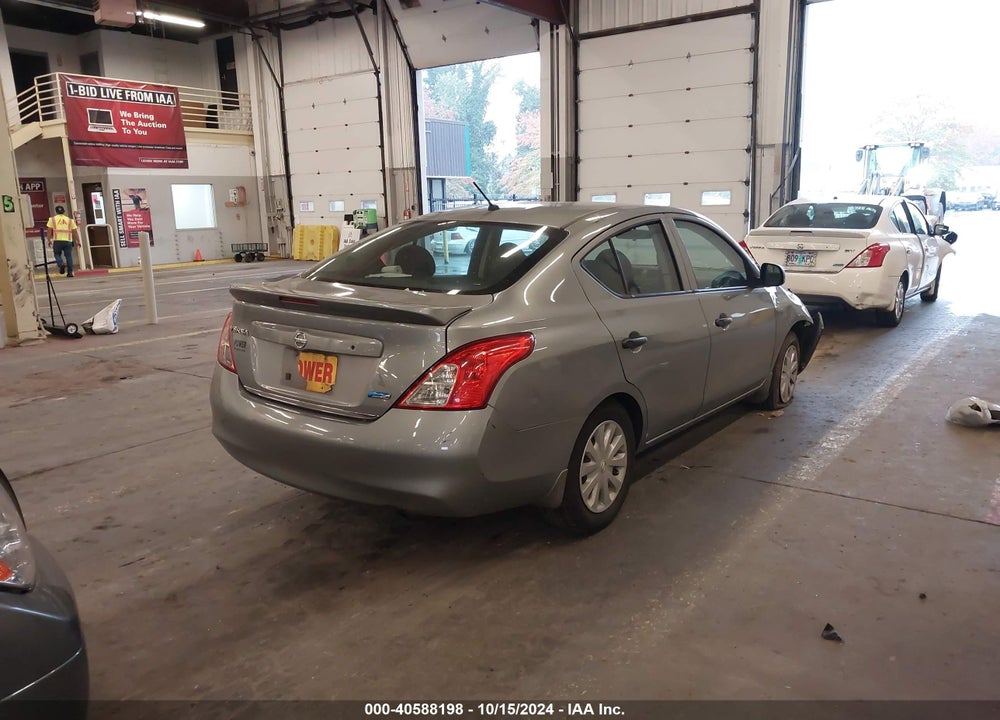 2014 NISSAN VERSA 1.6 S+ VIN: 3N1CN7AP5EL838217