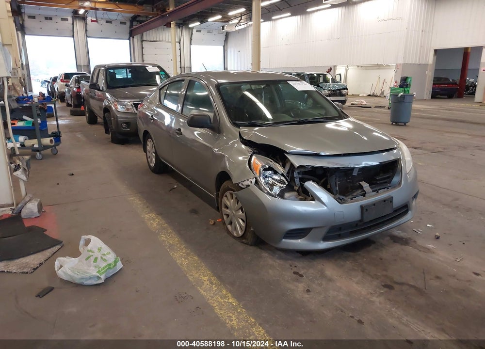 2014 NISSAN VERSA 1.6 S+ VIN: 3N1CN7AP5EL838217