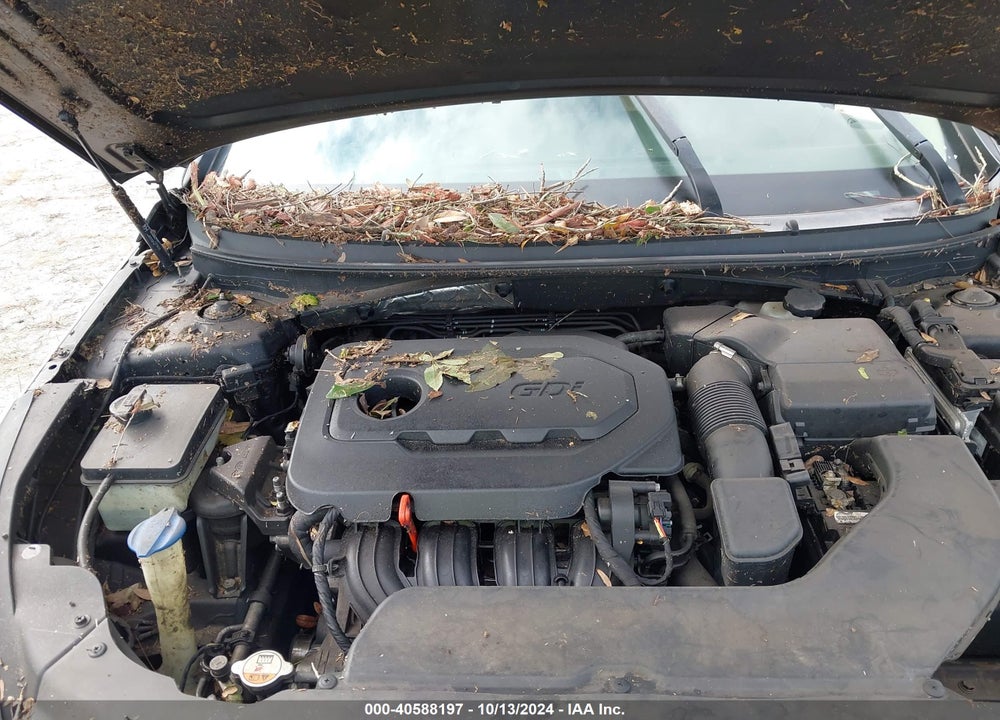 2015 HYUNDAI SONATA SE VIN: 5NPE24AF9FH174851