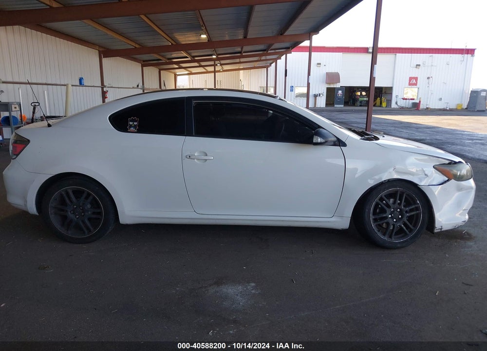 2009 SCION TC VIN: JTKDE167X90295739