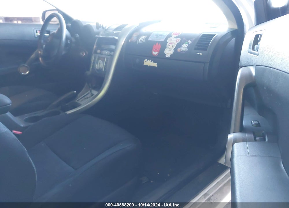 2009 SCION TC VIN: JTKDE167X90295739
