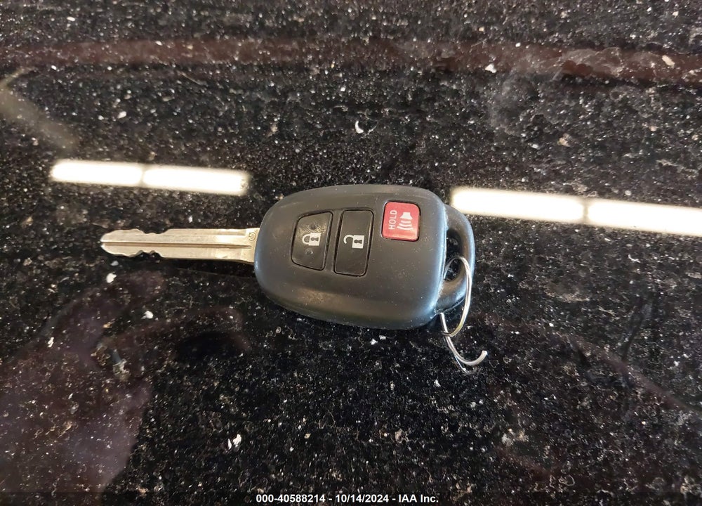 2014 SCION TC VIN: JTKJF5C72E3083180