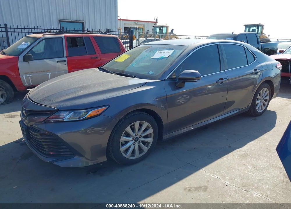 2019 TOYOTA CAMRY LE VIN: 4T1B11HK7KU689575