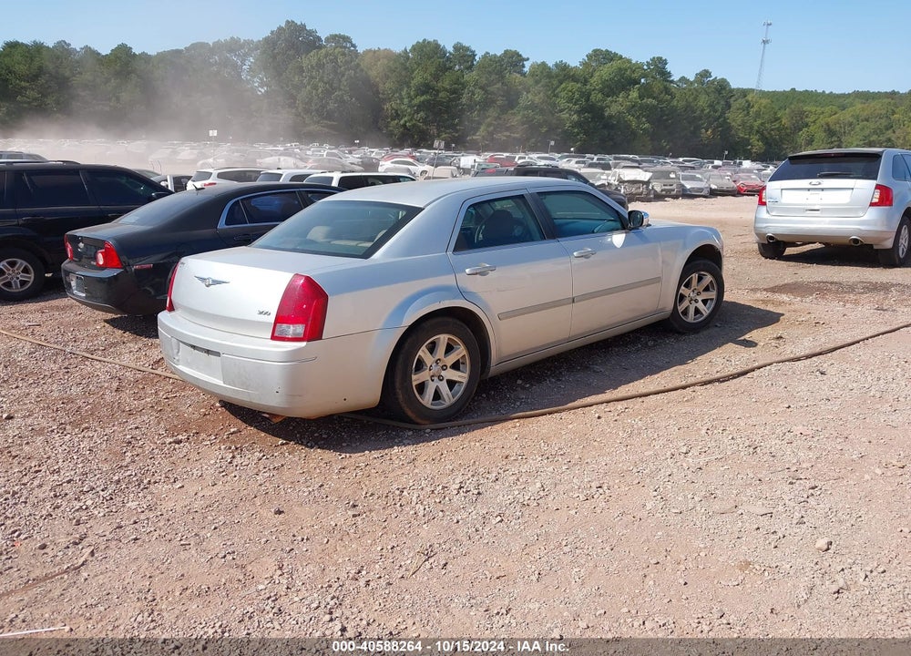2006 CHRYSLER 300 VIN: 2C3KA43R56H365922