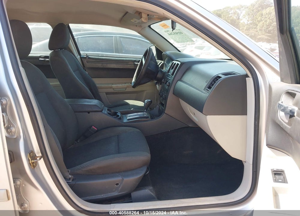 2006 CHRYSLER 300 VIN: 2C3KA43R56H365922