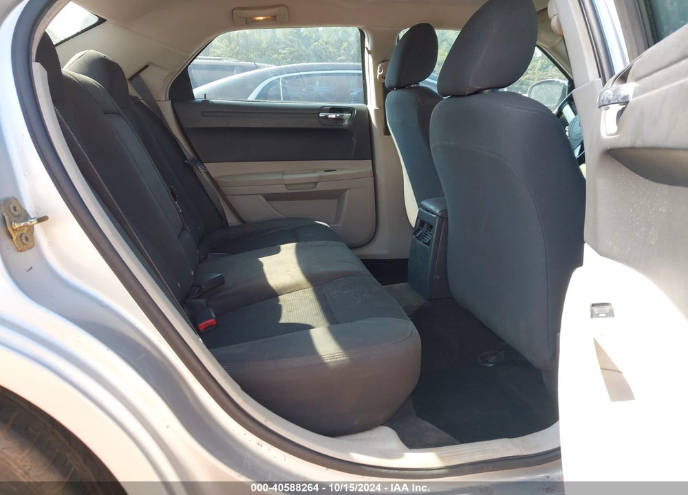 2006 CHRYSLER 300 VIN: 2C3KA43R56H365922