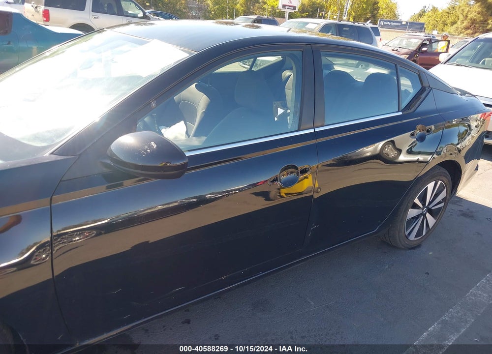 2021 NISSAN ALTIMA SV FWD VIN: 1N4BL4DV1MN335540
