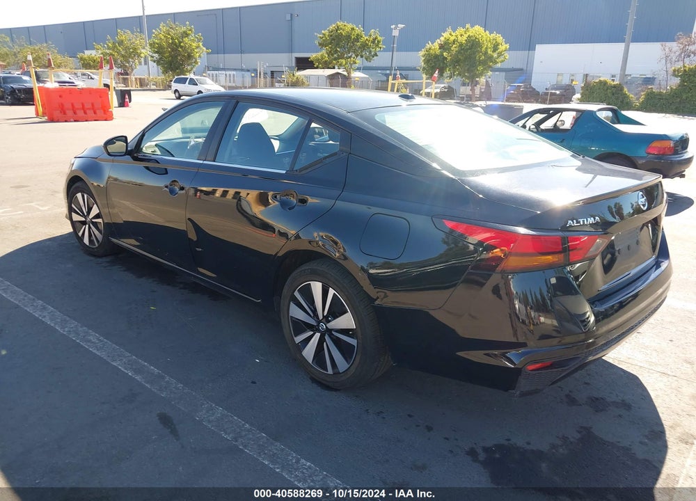 2021 NISSAN ALTIMA SV FWD VIN: 1N4BL4DV1MN335540