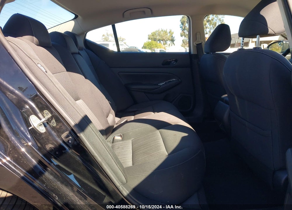 2021 NISSAN ALTIMA SV FWD VIN: 1N4BL4DV1MN335540