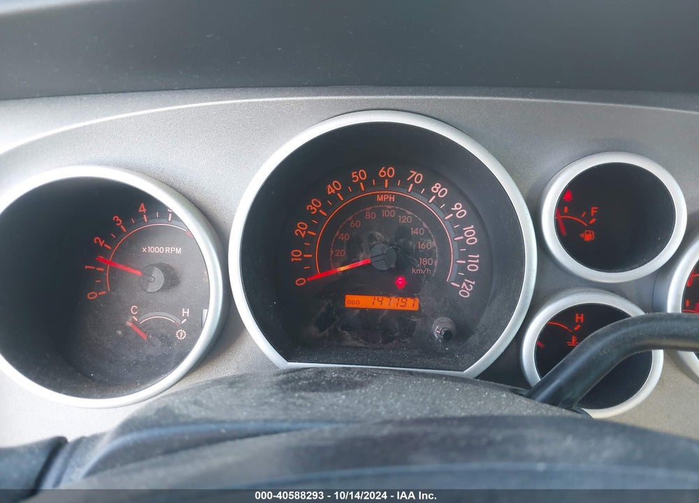 2011 TOYOTA TUNDRA GRADE 5.7L V8 VIN: 5TFUY5F16BX185804