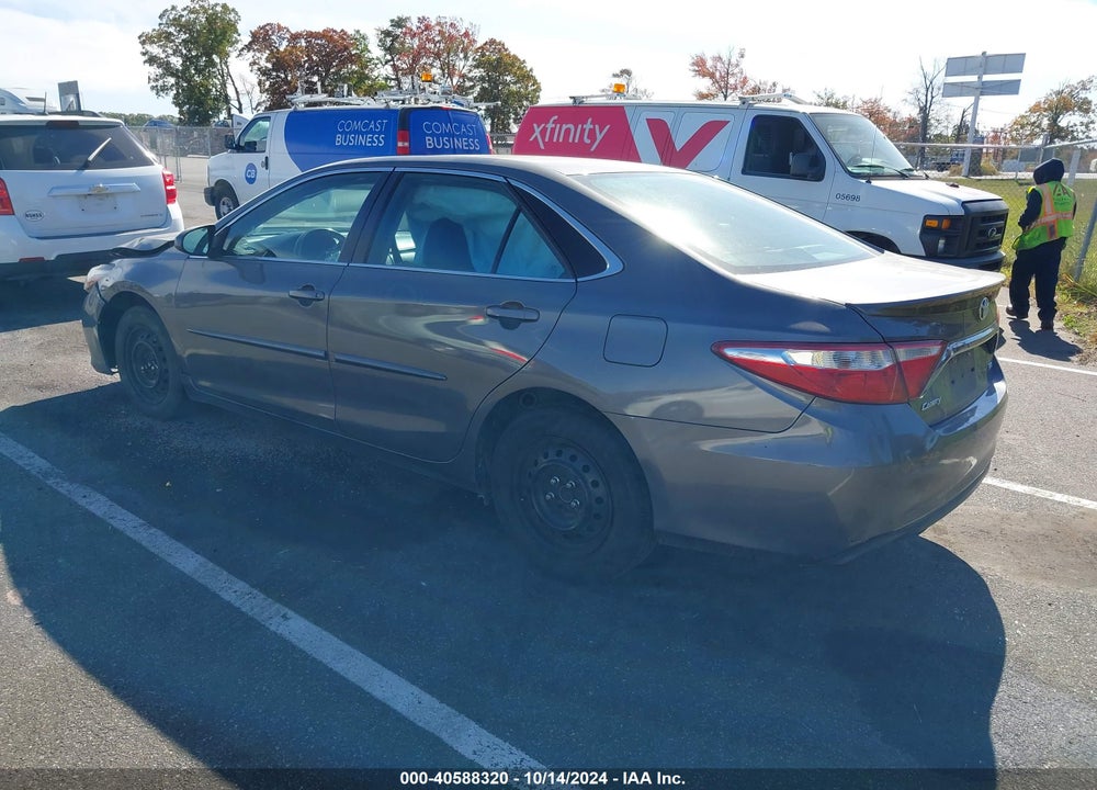 2017 TOYOTA CAMRY SE VIN: 4T1BF1FK5HU375212