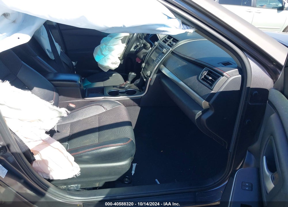 2017 TOYOTA CAMRY SE VIN: 4T1BF1FK5HU375212
