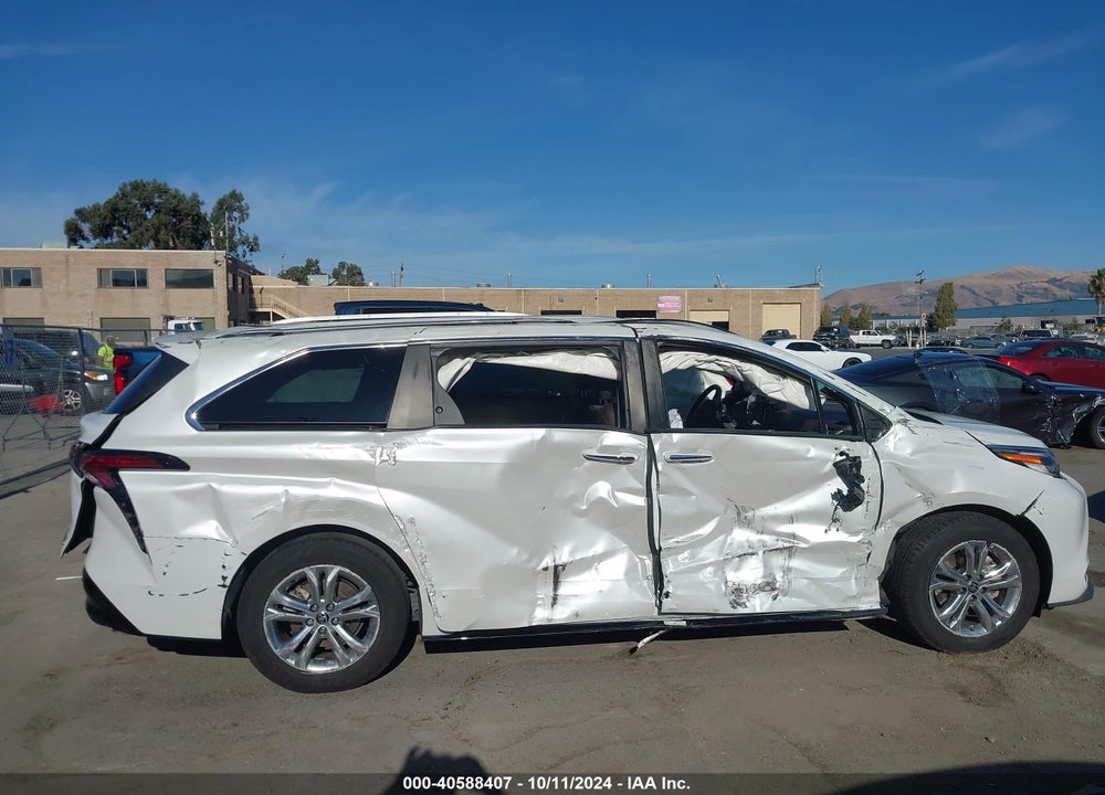 2022 TOYOTA SIENNA PLATINUM VIN: 5TDESKFC6NS053321