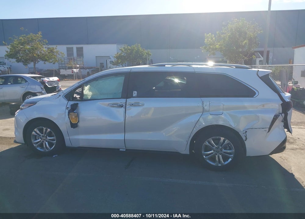 2022 TOYOTA SIENNA PLATINUM VIN: 5TDESKFC6NS053321