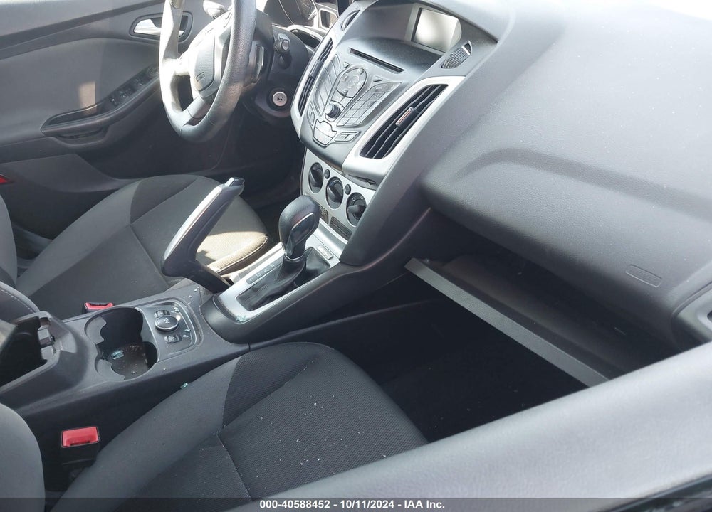2013 FORD FOCUS SE VIN: 1FADP3K29DL170414