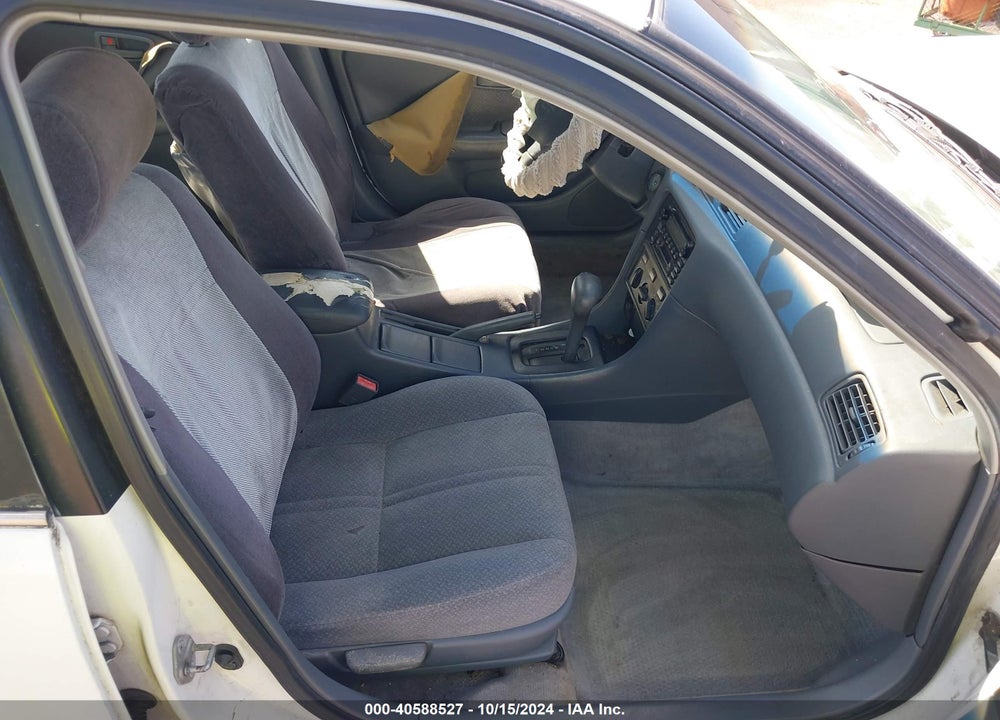 2000 TOYOTA CAMRY CE/LE/XLE VIN: JT2BG22K2Y0505153
