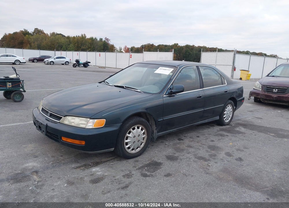 1996 HONDA ACCORD EX/EX-R VIN: 1HGCD5651TA036183
