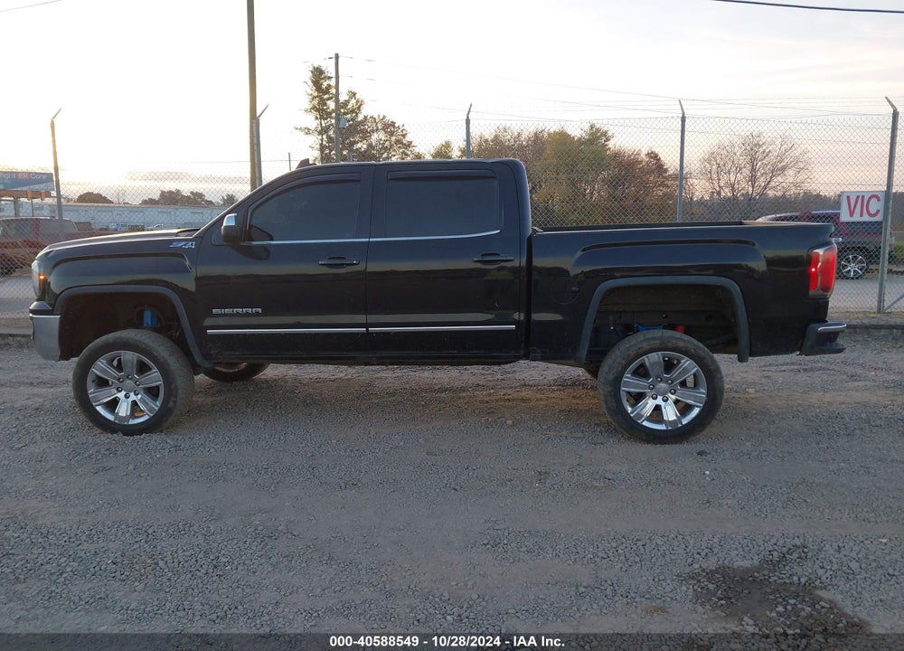 2018 GMC SIERRA 1500 SLT VIN: 3GTU2NECXJG256834