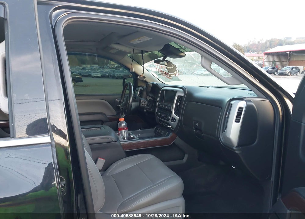 2018 GMC SIERRA 1500 SLT VIN: 3GTU2NECXJG256834