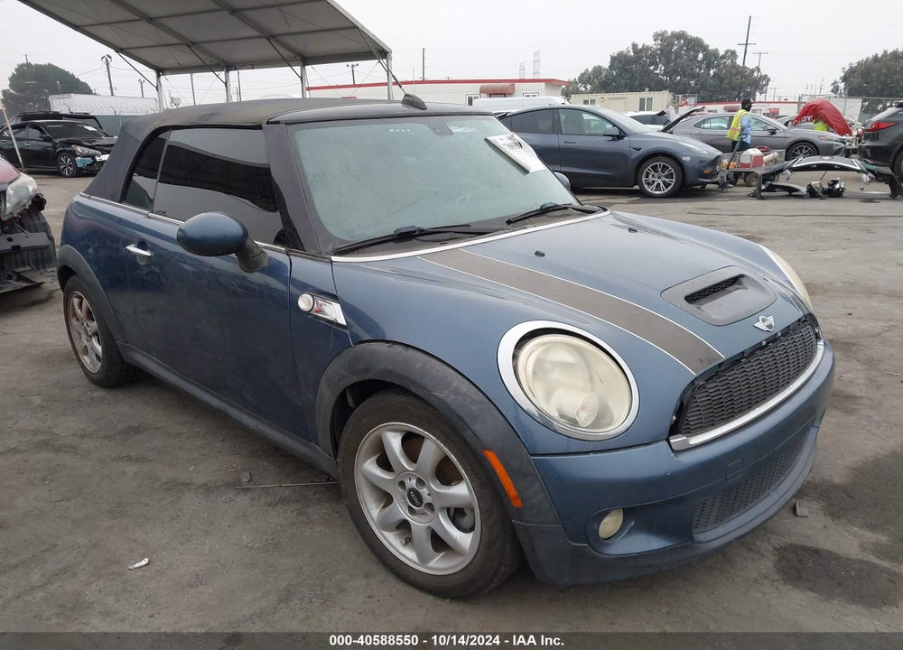 2010 MINI COOPER S VIN: WMWMS3C53ATY08800
