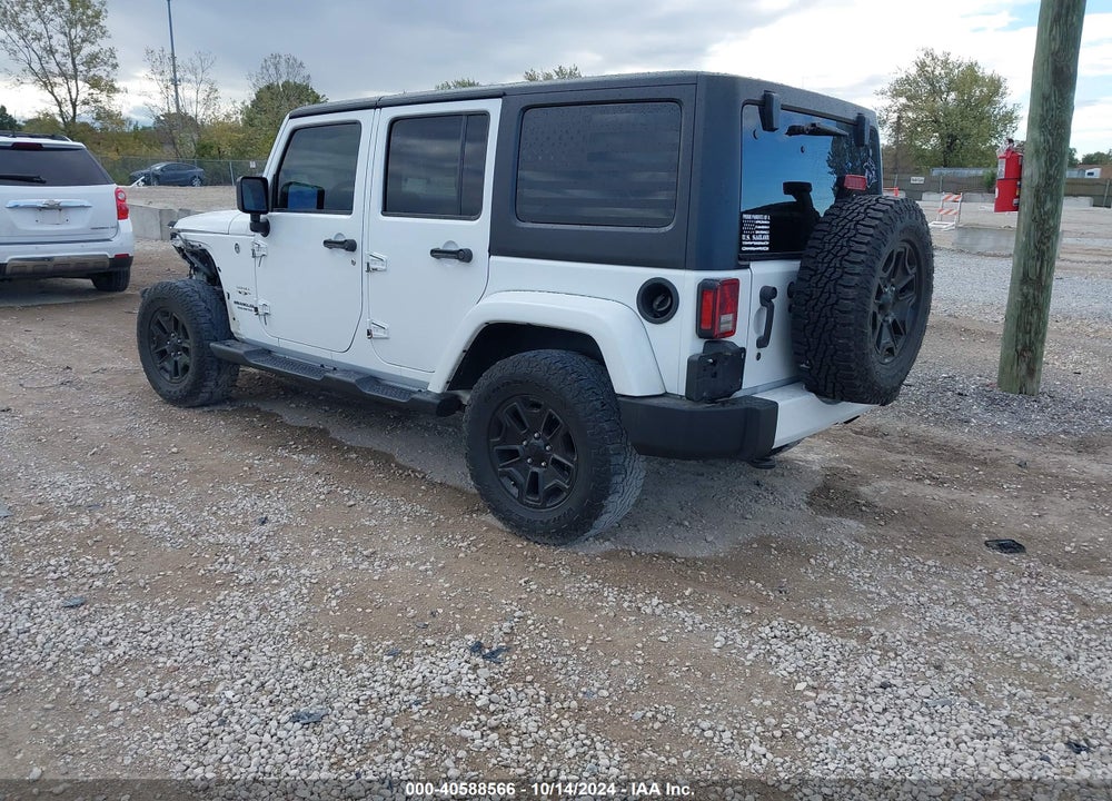2016 JEEP WRANGLER UNLIMITED SAHARA VIN: 1C4BJWEG4GL172135