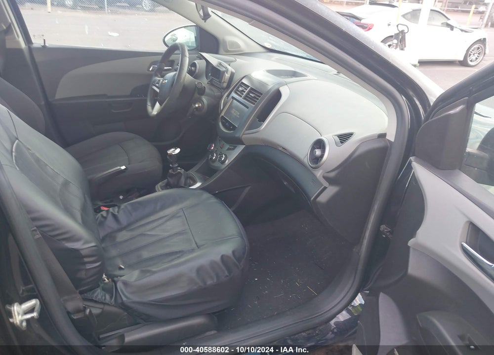 2014 CHEVROLET SONIC VIN: 1G1JD5SH5E4224012