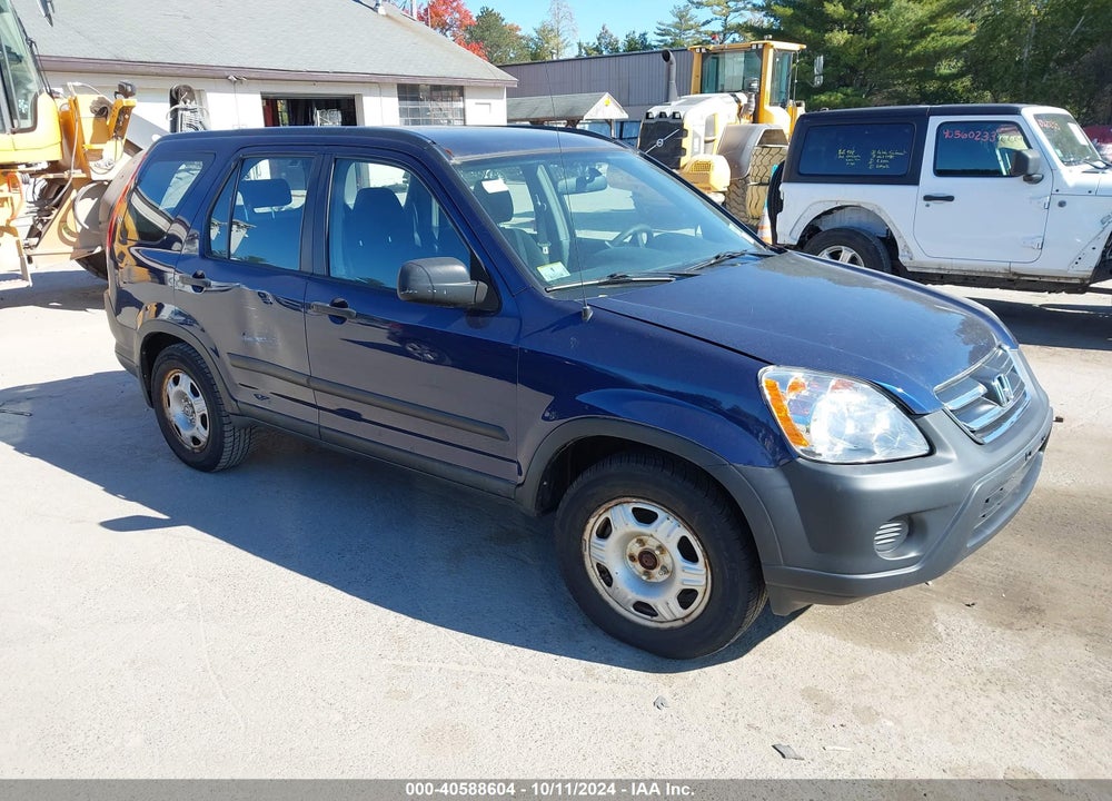 2005 HONDA CR-V LX VIN: SHSRD78555U321618