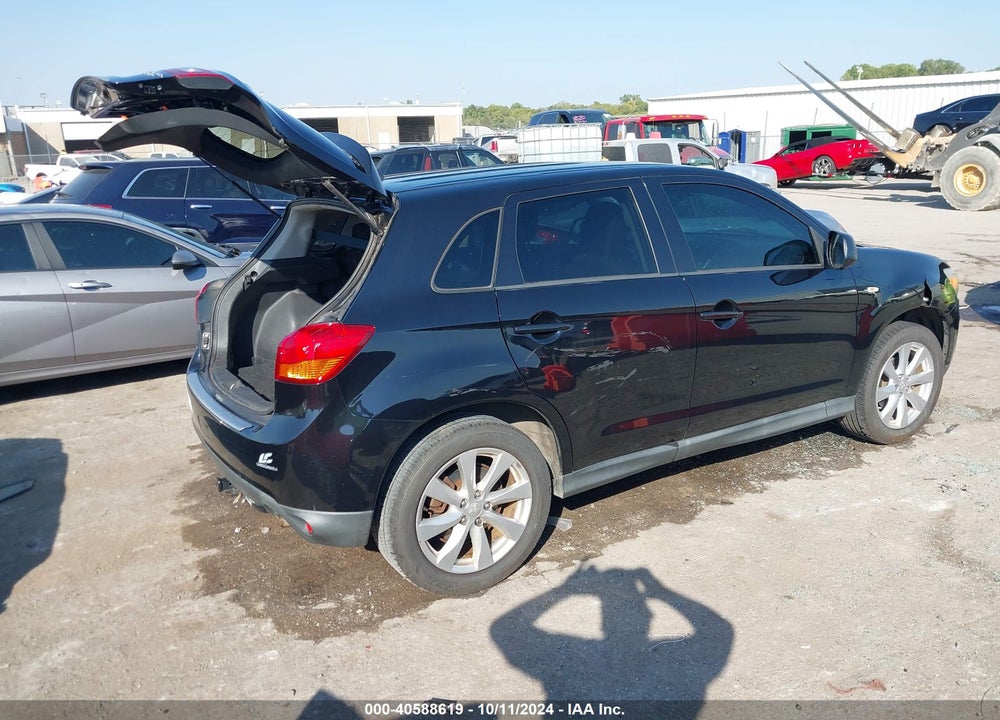 2014 MITSUBISHI OUTLANDER SPORT ES VIN: 4A4AP3AU5EE018158