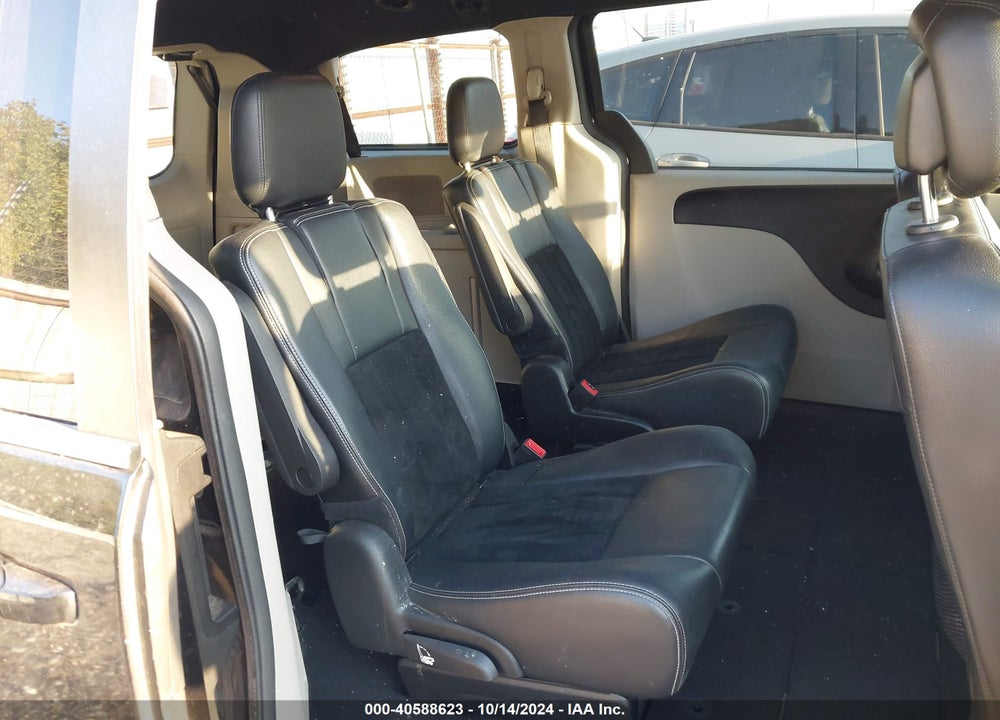 2017 DODGE GRAND CARAVAN SXT VIN: 2C4RDGCG3HR666641