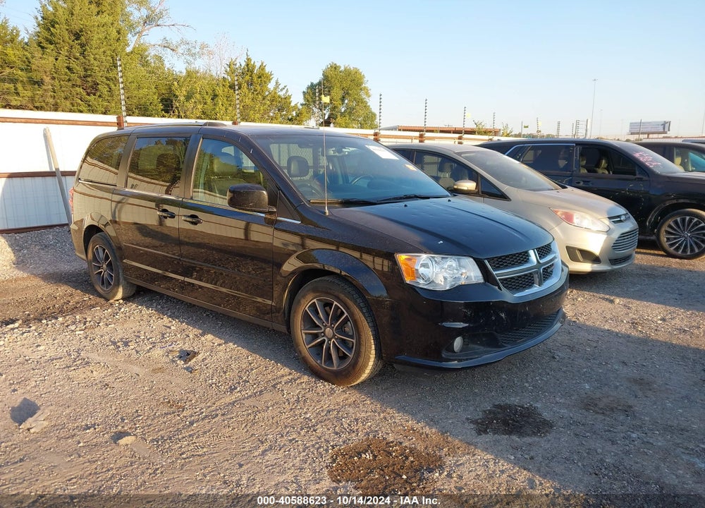 2017 DODGE GRAND CARAVAN SXT VIN: 2C4RDGCG3HR666641