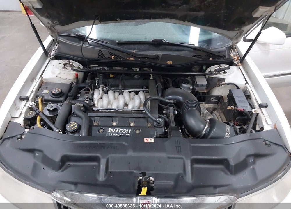 2001 LINCOLN CONTINENTAL VIN: 1LNHM97V91Y654314