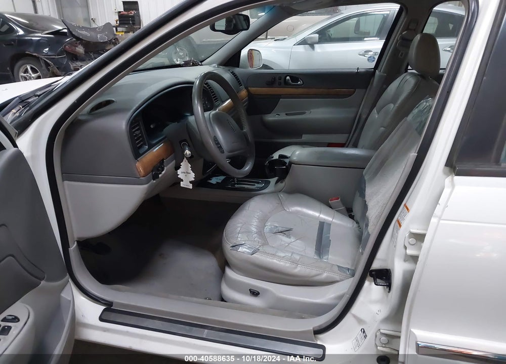 2001 LINCOLN CONTINENTAL VIN: 1LNHM97V91Y654314
