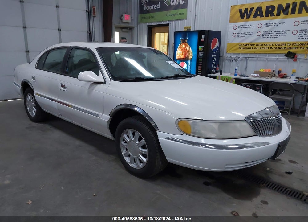 2001 LINCOLN CONTINENTAL VIN: 1LNHM97V91Y654314