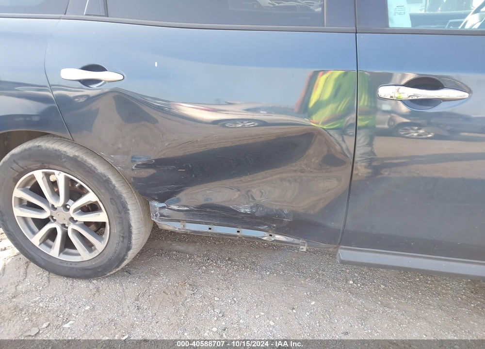 2016 NISSAN PATHFINDER S VIN: 5N1AR2MM1GC657851