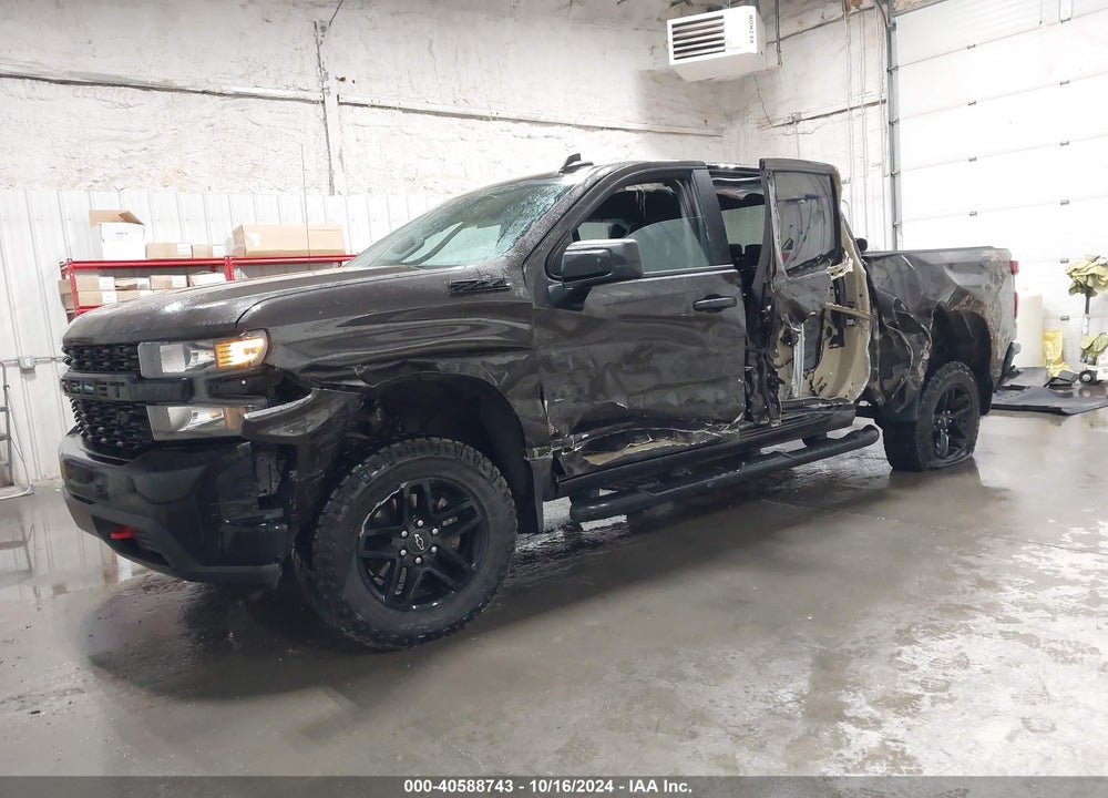 2021 CHEVROLET SILVERADO 1500 4WD SHORT BED CUSTOM TRAIL BOSS VIN: 3GCPYCEF3MG324003