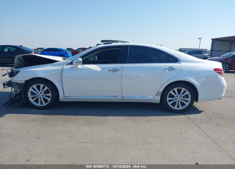 2011 LEXUS ES 350 VIN: JTHBK1EG5B2456824