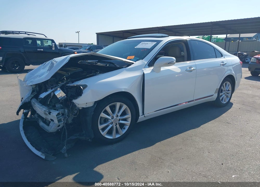 2011 LEXUS ES 350 VIN: JTHBK1EG5B2456824