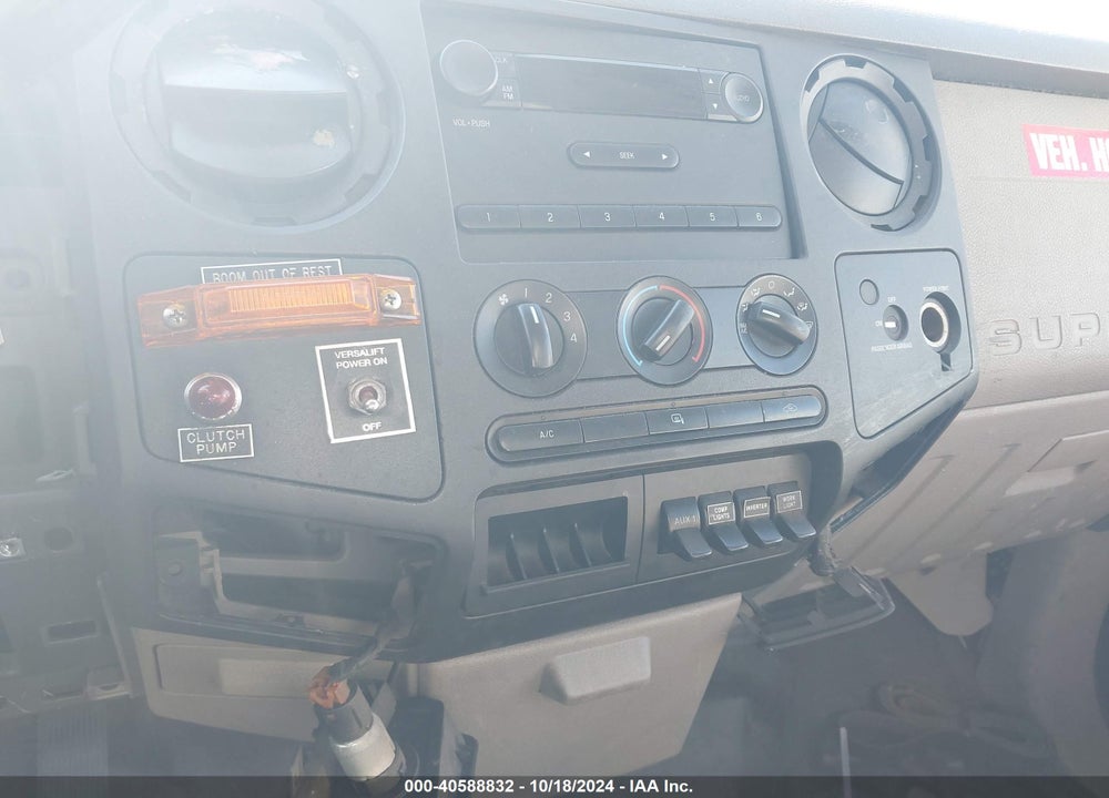2008 FORD F-450 CHASSIS XL/XLT VIN: 1FDXF46YX8EA49668