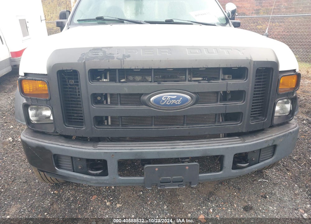 2008 FORD F-450 CHASSIS XL/XLT VIN: 1FDXF46YX8EA49668