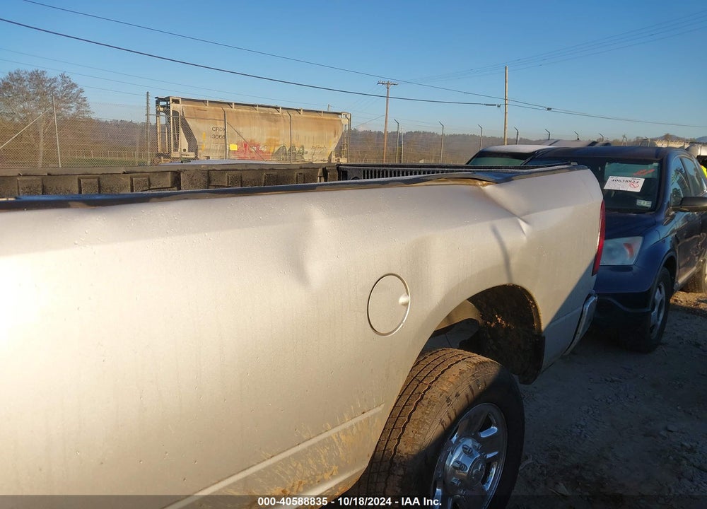 2013 RAM 2500 TRADESMAN VIN: 3C6UR5HL2DG600157