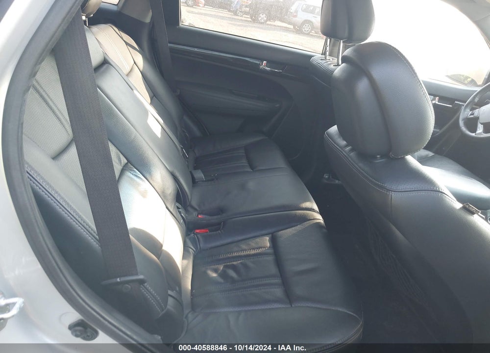 2013 KIA SORENTO EX V6 VIN: 5XYKU3A28DG319399